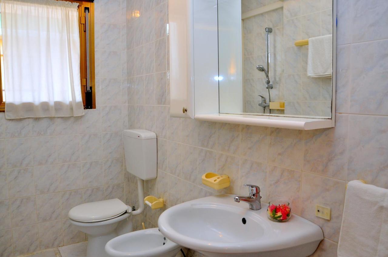 Condominio Fenice 比比翁 外观 照片